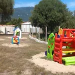 Zecamping 3 Etoiles A 1km De La Piscine Jacuzzi Animaux Acceptes Alpesi faház *