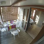 Zecamping 3 Etoiles A 1km De La Piscine Jacuzzi Animaux Acceptes 木屋 *