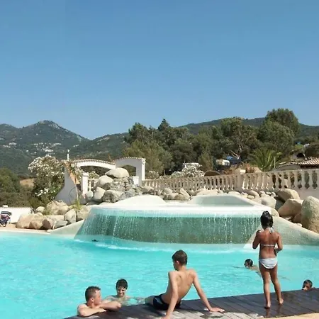 Alpehytte Zecamping 3 Etoiles A 1km De La Piscine Jacuzzi Animaux Acceptes *