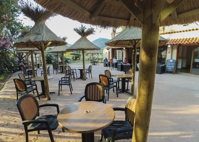 Chalet Zecamping 3 Etoiles A 1km De La Piscine Jacuzzi Animaux Acceptes *